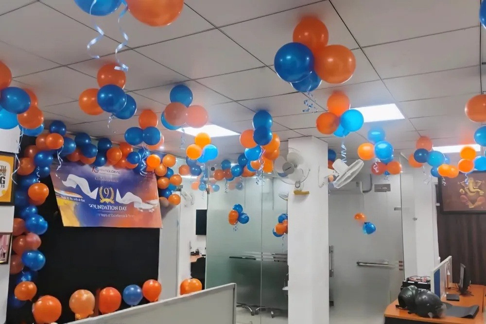 Office Festive Balloon Decoration