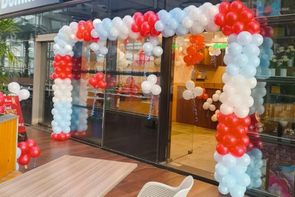 Festival Balloon Shop Decor