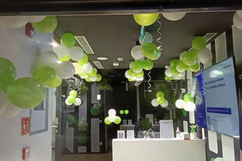 Corporate Office Balloon Decor