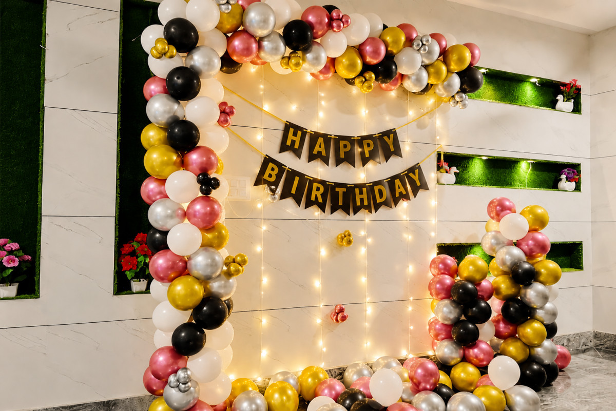 Surprise Garland Birthday Decoration