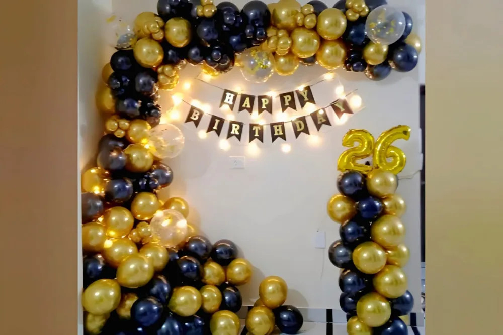Glamourous Birthday Decoration