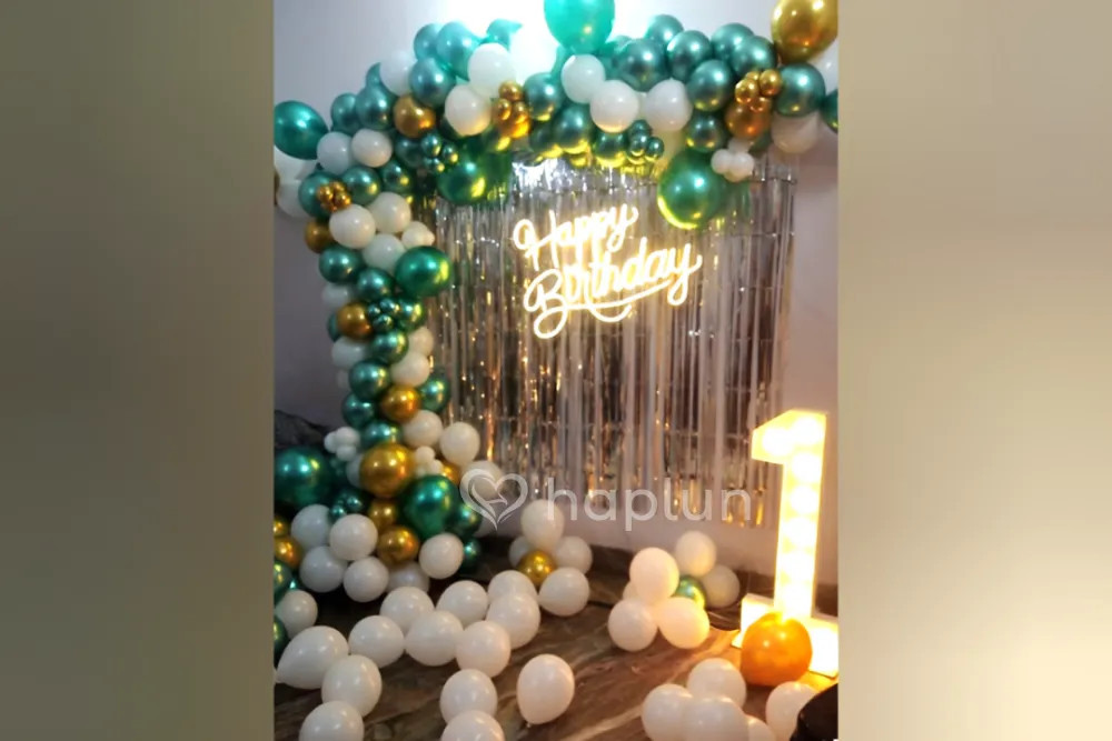 Splendid Birthday Surprise Decoration