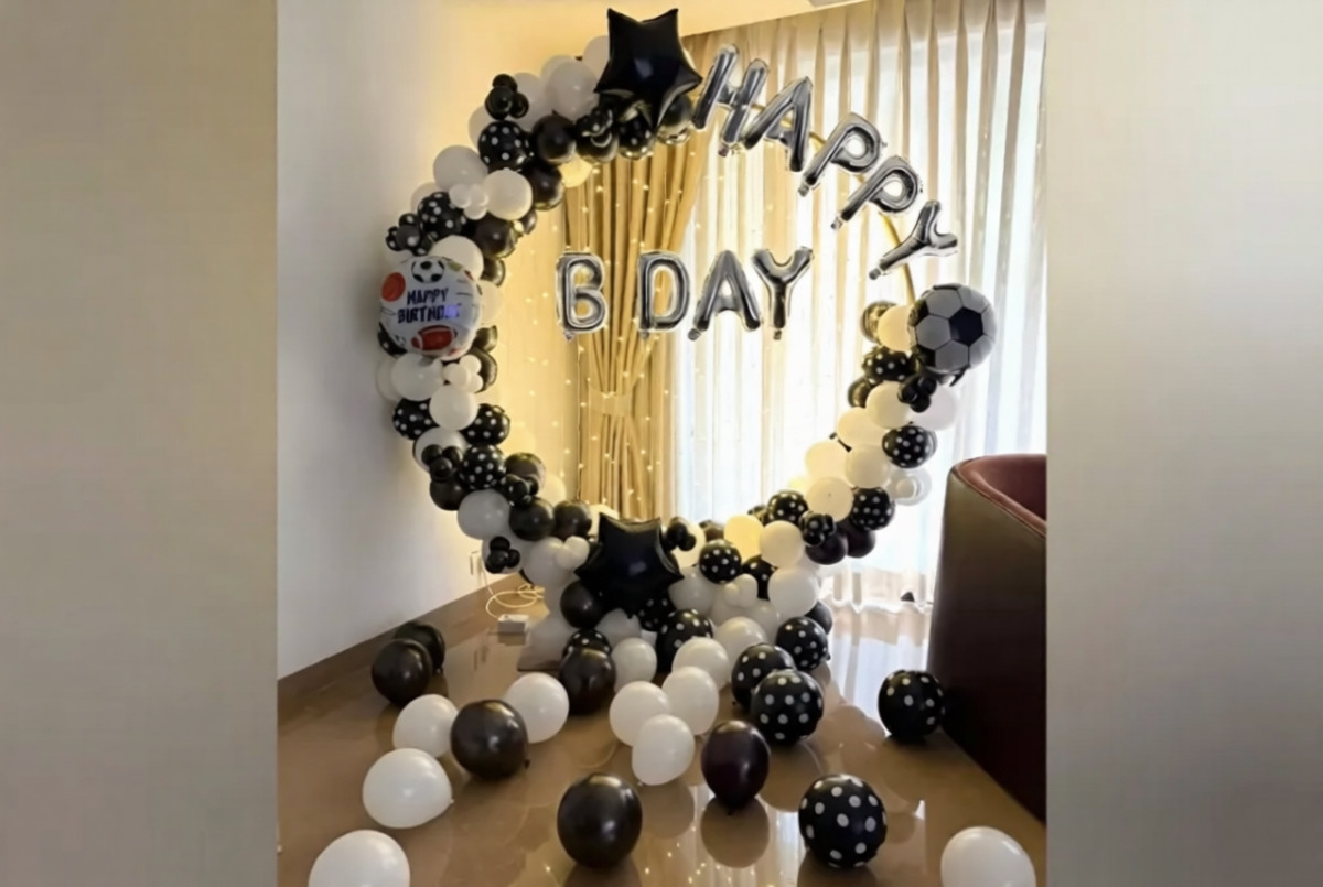 Football Theme Ring Decor