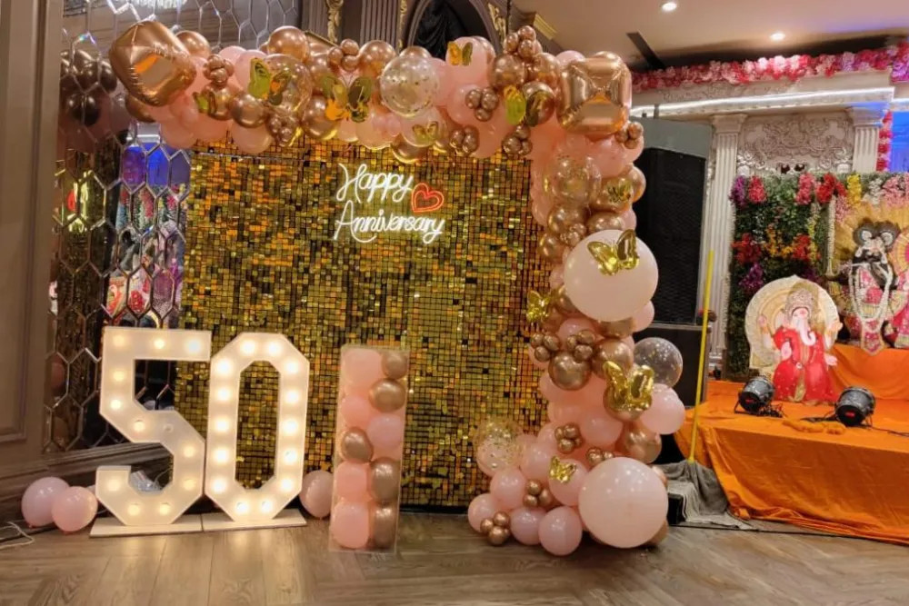 Anniversary Golden Sequin Decoration